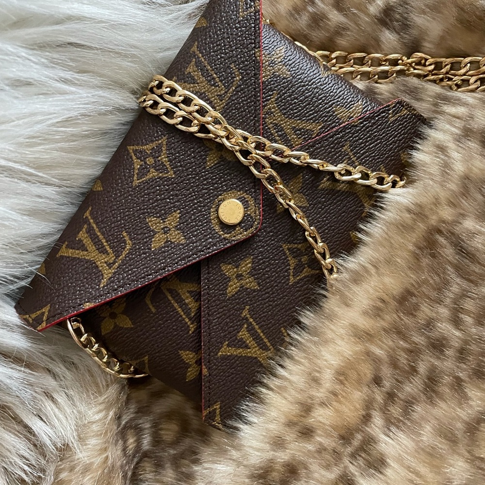 Louis Vuitton Medium Kirigami